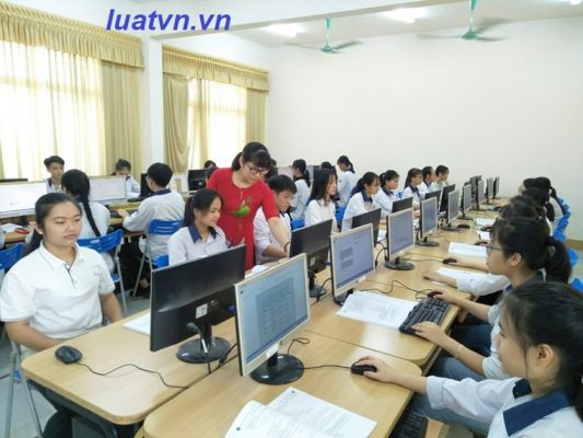 Trung tâm ngoại ngữ tin học công lập do Nhà nước thành lập